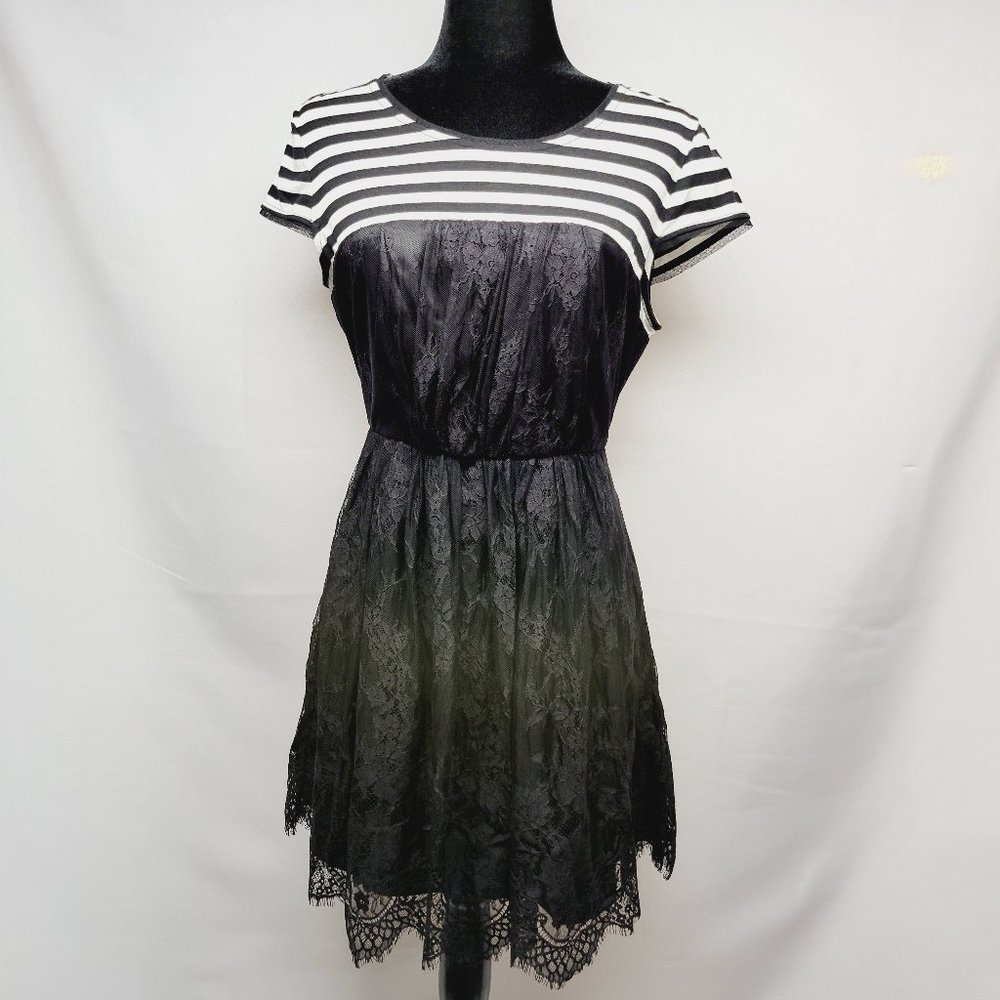 Vera Wang Princess Dress NWOT